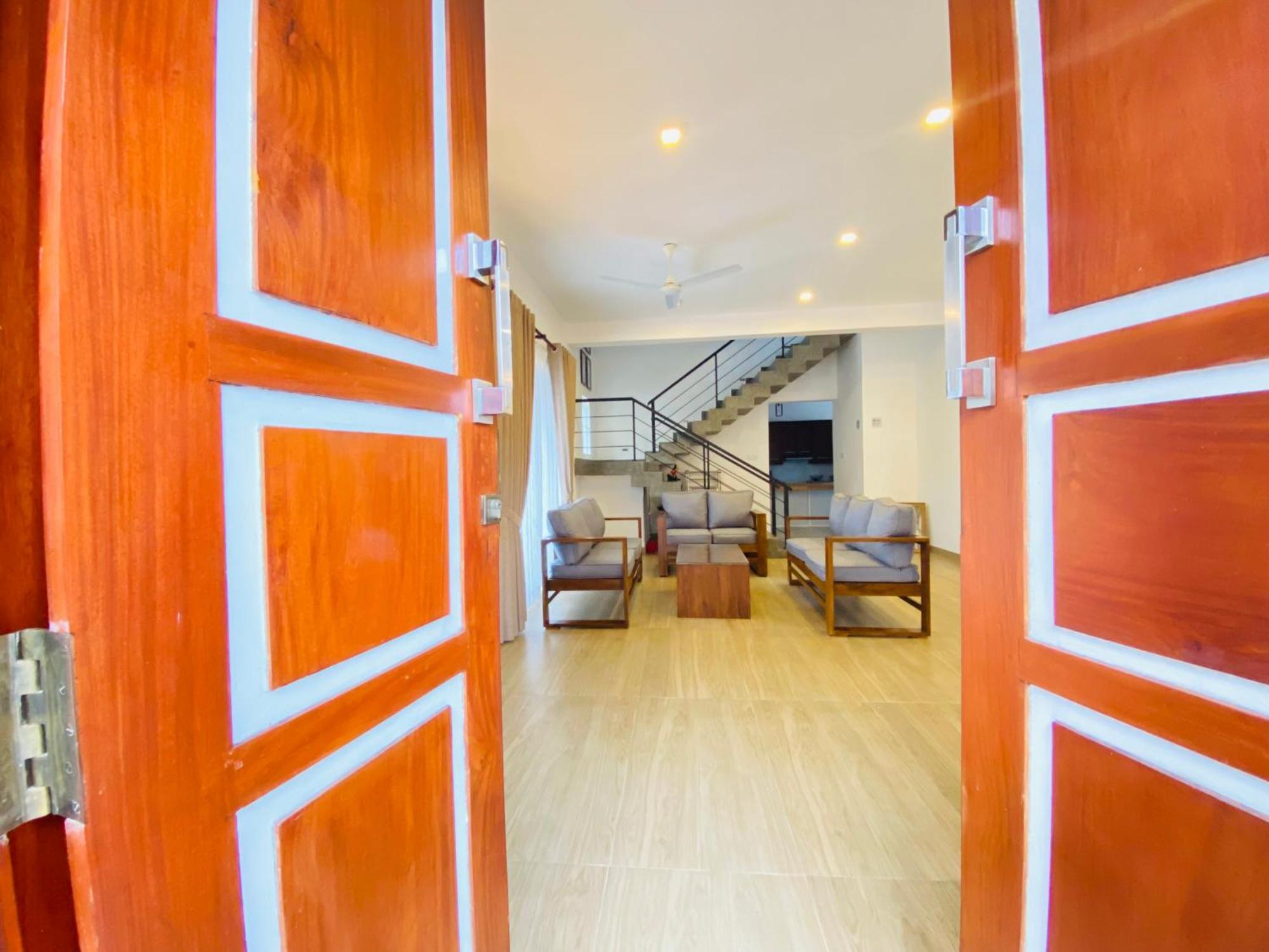 Srimadis Villa Near Airport - Negombo Ngoại thất bức ảnh